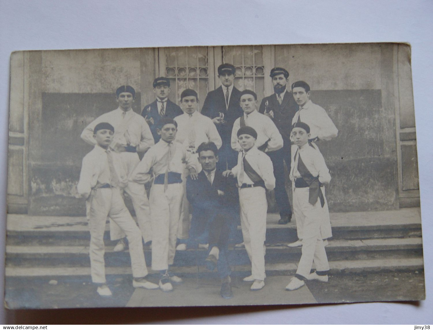 RHONE-CHARBONNIERE LES BAINS-CARTE PHOTO GROUPE D' ENFANTS -ANIMEE