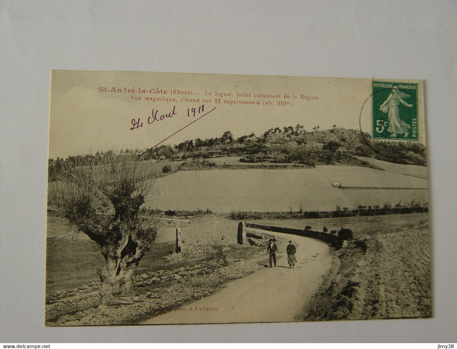 RHONE-SAINT ANDRE LA COTE-LE SIGNAL POINT CULMINANT DE LA REGION