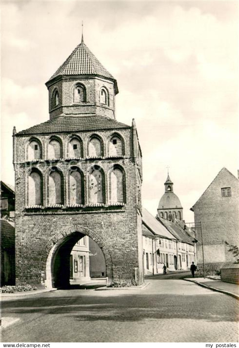 Ribnitz-Damgarten Ostseebad Rostocker Tor und Stadtkirche
