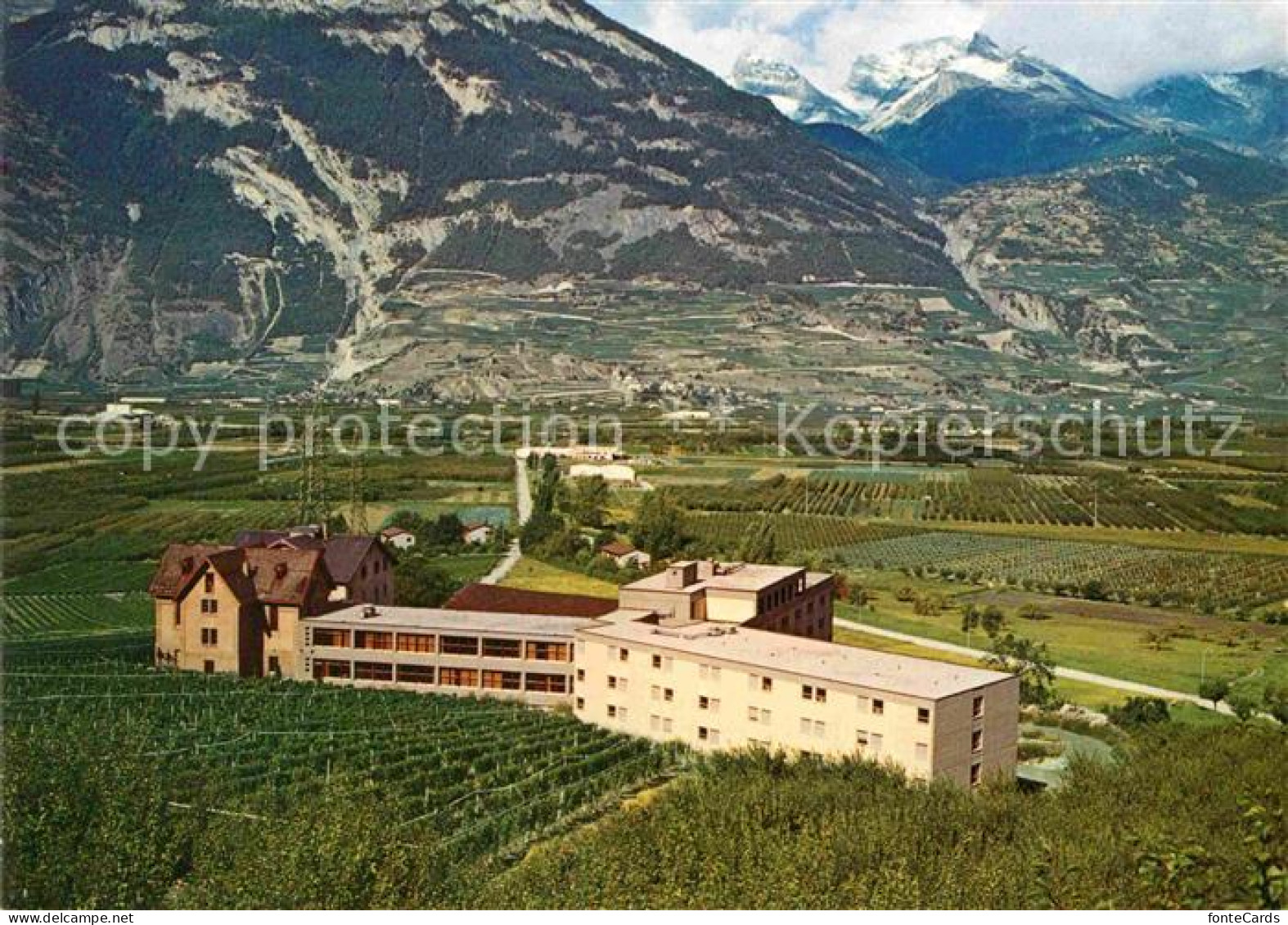 Riddes Fliegeraufnahme Seminaire de la Fraternité