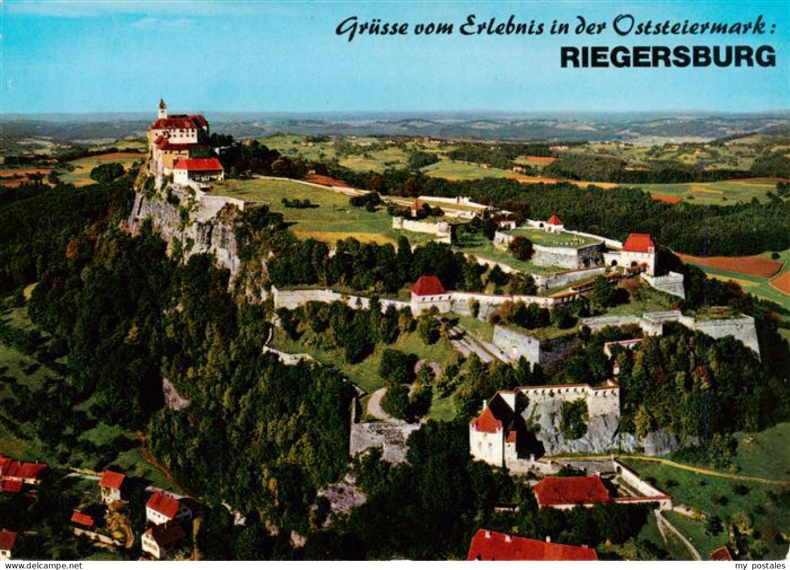 Riegersburg Fliegeraufnahme mit Schloss Riegersburg
