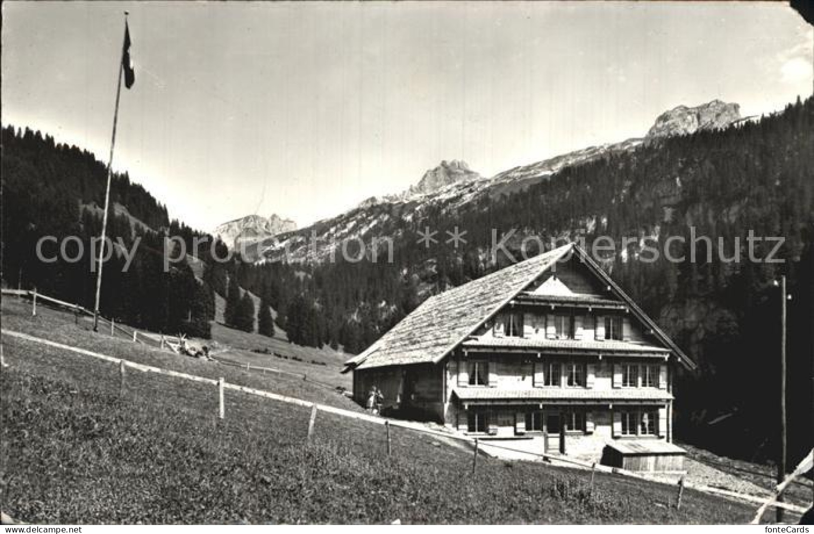 Riemenstalden ob Sisikon Berghaus St. Bernhard