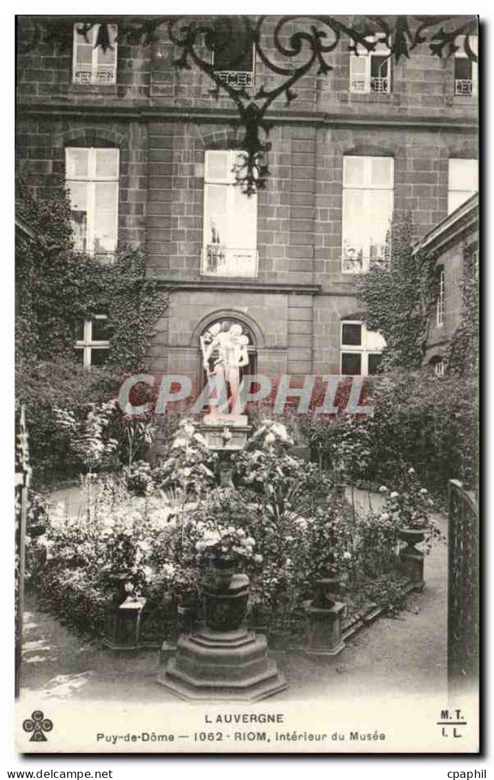 Riom - Interieur du Musee - CPA
