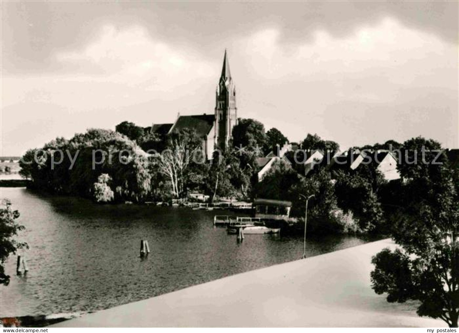 Roebel Mueritz Kirche