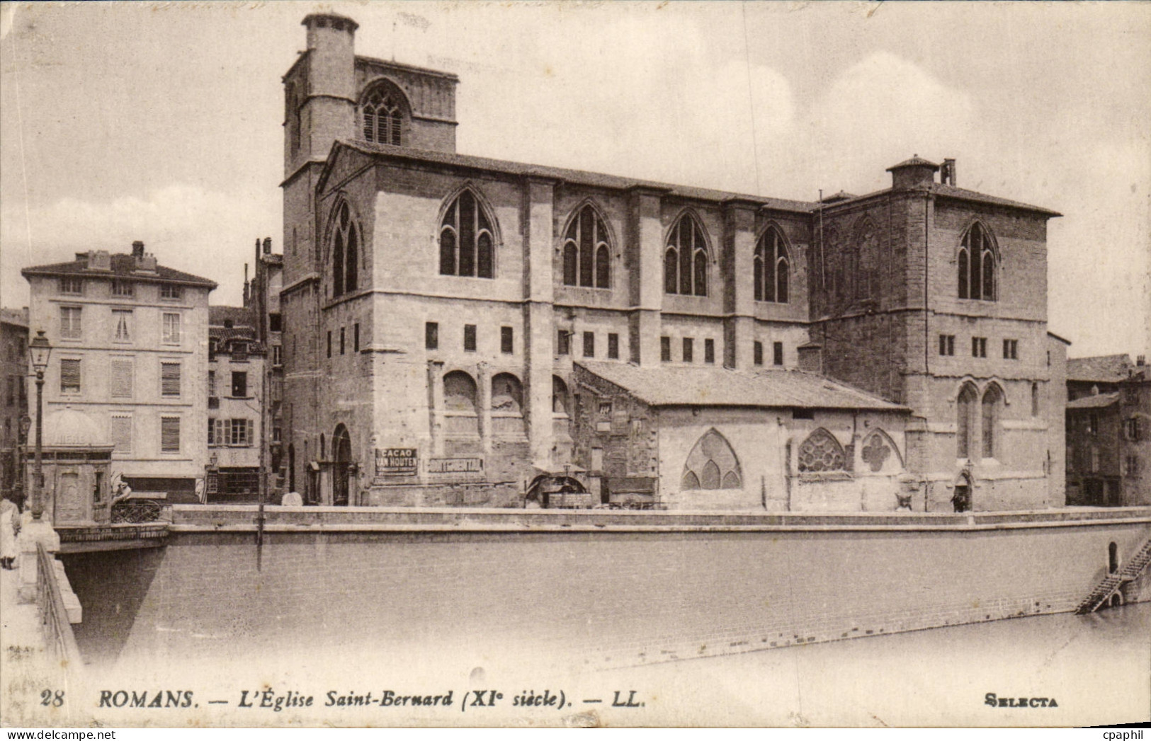 Romans sur Isere - L'Eglise Saint Bernard - CPA