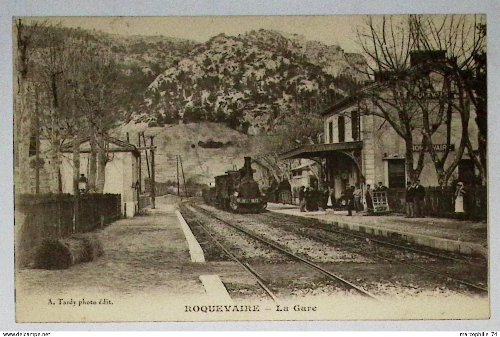 ROQUEVAIRE LA GARE + TRAIN