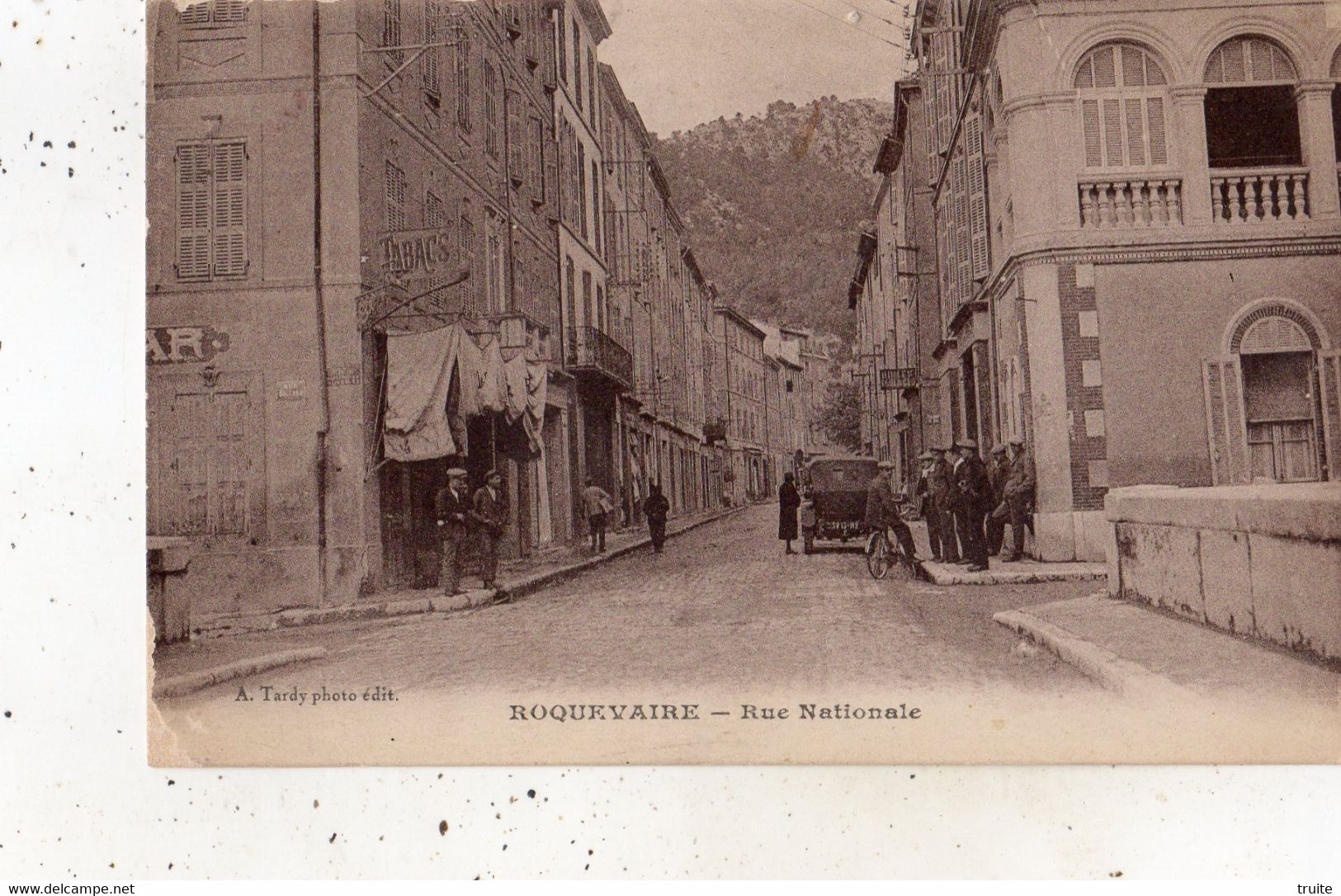 ROQUEVAIRE RUE NATIONALE