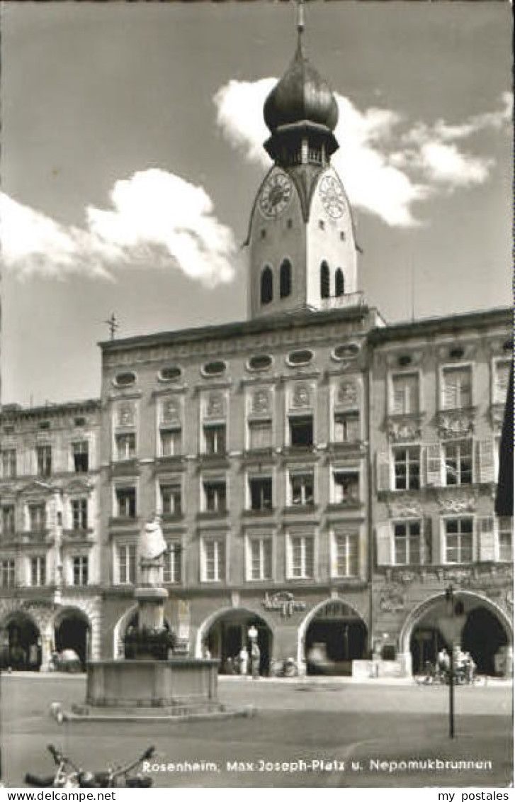 Rosenheim Bayern Rosenheim Platz Brunnen