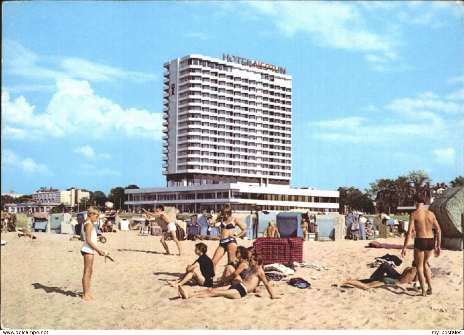 Rostock-Warnemuende ---