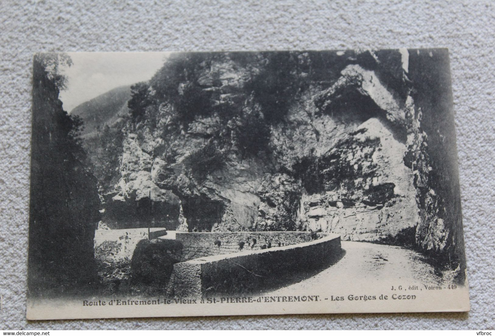 route d'Entremont le vieux à saint Pierre d'Entremont, les gorges de Cozon, Savoie 73