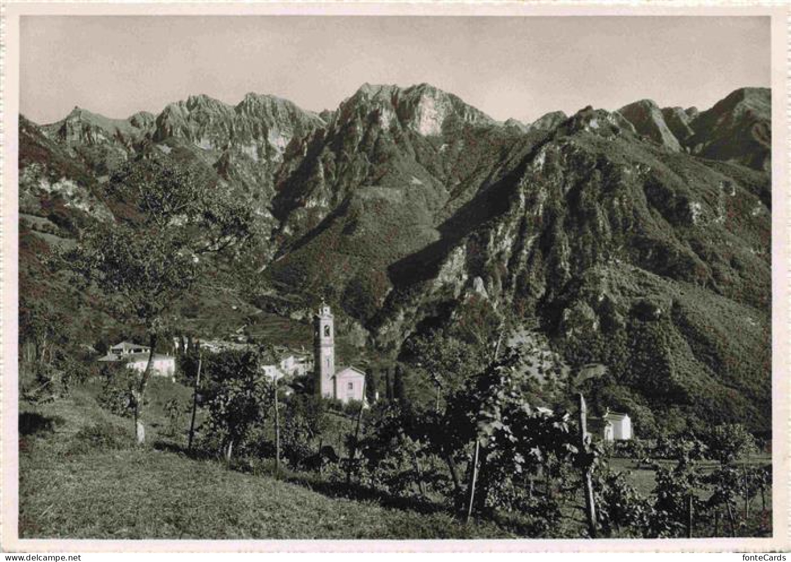 Rovio Lugano TI Panorama mit Kirche