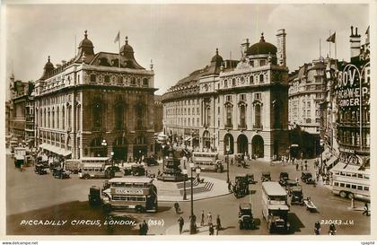 CPM Piccadilly Circus London Autobus Hajg Whisky