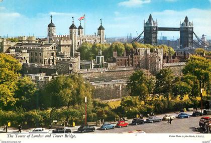 CPM The Tower of London and Tower Bridge