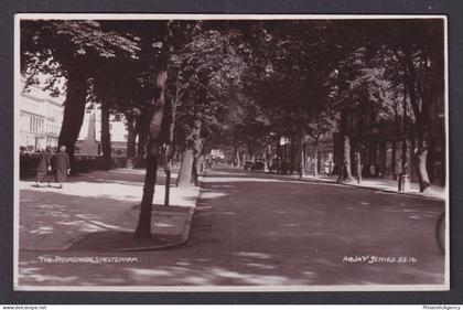 Vintage Postcard United Kingdom Cheltenham Promenade