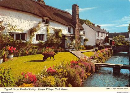 BR91572 typical devon thatched cottage croyde village north devon  uk
