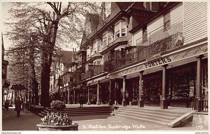 England - TUNBRIDGE WELLS - Porter's