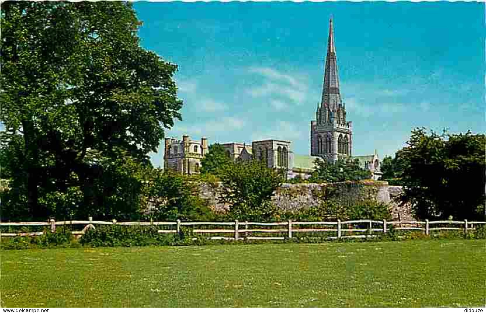 Royaume Uni - Chichester - The Cathedral - CPM - UK - Voir Scans Recto-Verso