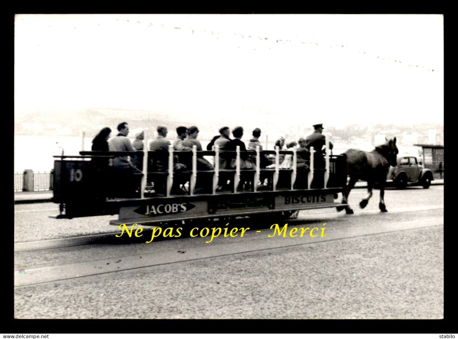 ROYAUME-UNI - ILE DE MAN - DOUGLAS - TRAMWAY HIPPOMOBILE - CARTE PHOTO MODERNE