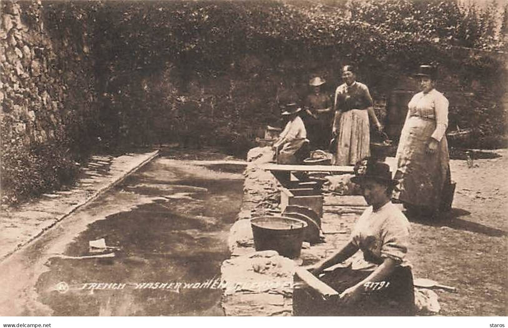 Royaume-Uni - Iles de la Manche - GUERNSEY - French washer women - Lavandières