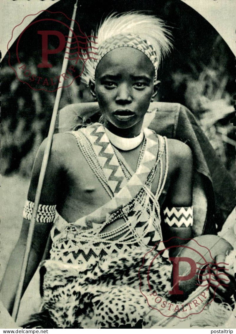 Ruanda Urundi - Le Roi de l' Urundi. MISSIONS LES PERES BLANCS.