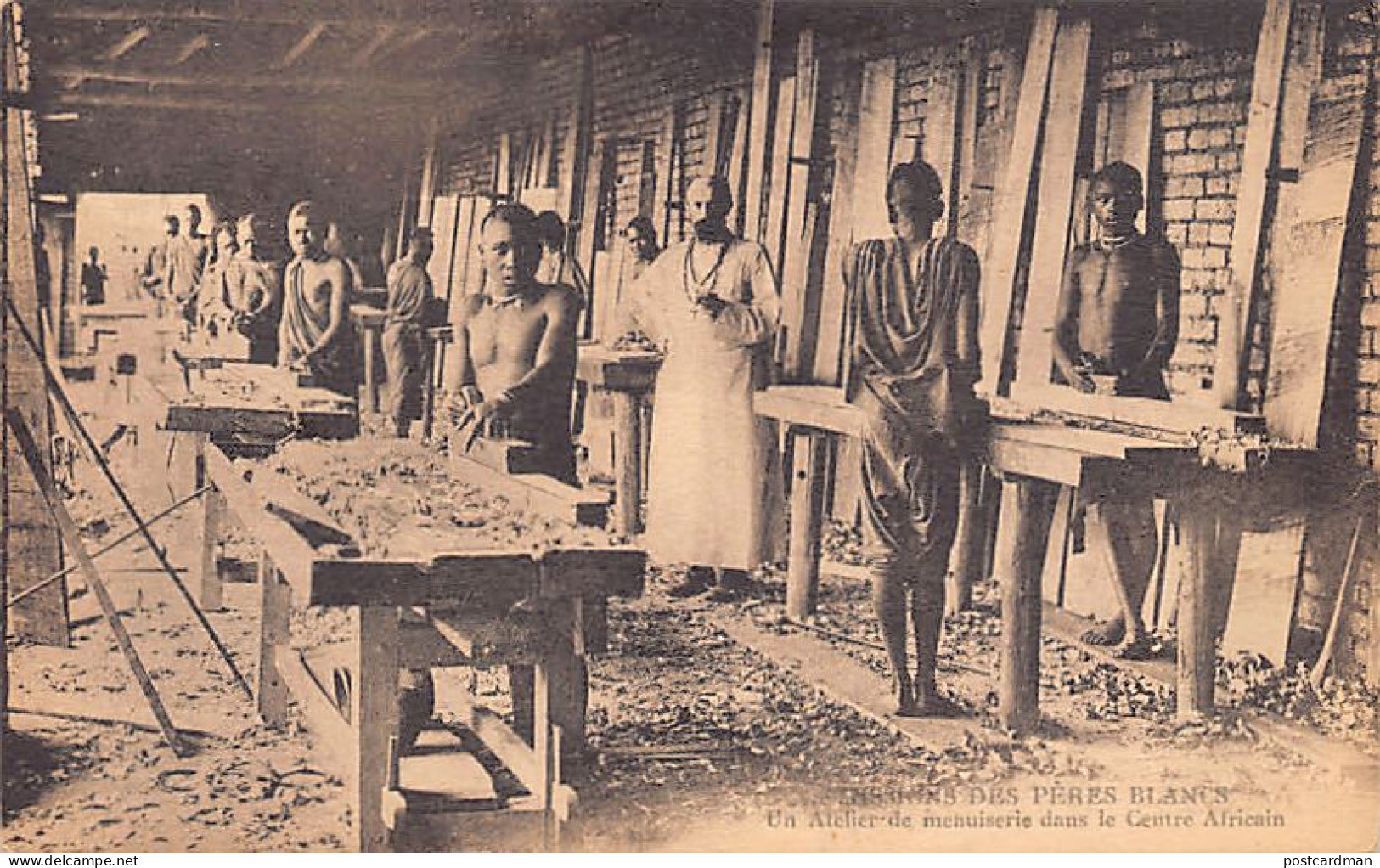 Ruanda-Urundi - Un atelier de menuiserie en Afrique centrale - Ed. Missions des Pères Blancs