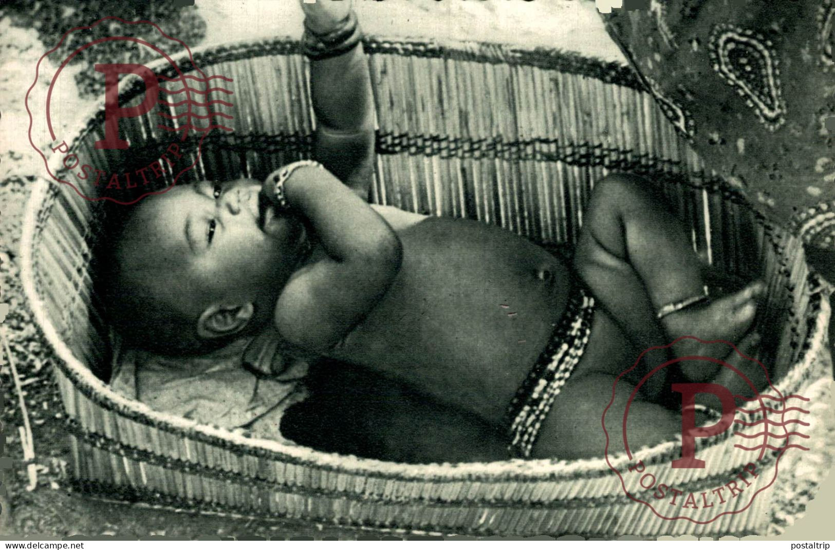 RUANDA. URUNDI. UN JOLI BERCEAU. MISSIONS LES PERES BLANCS.