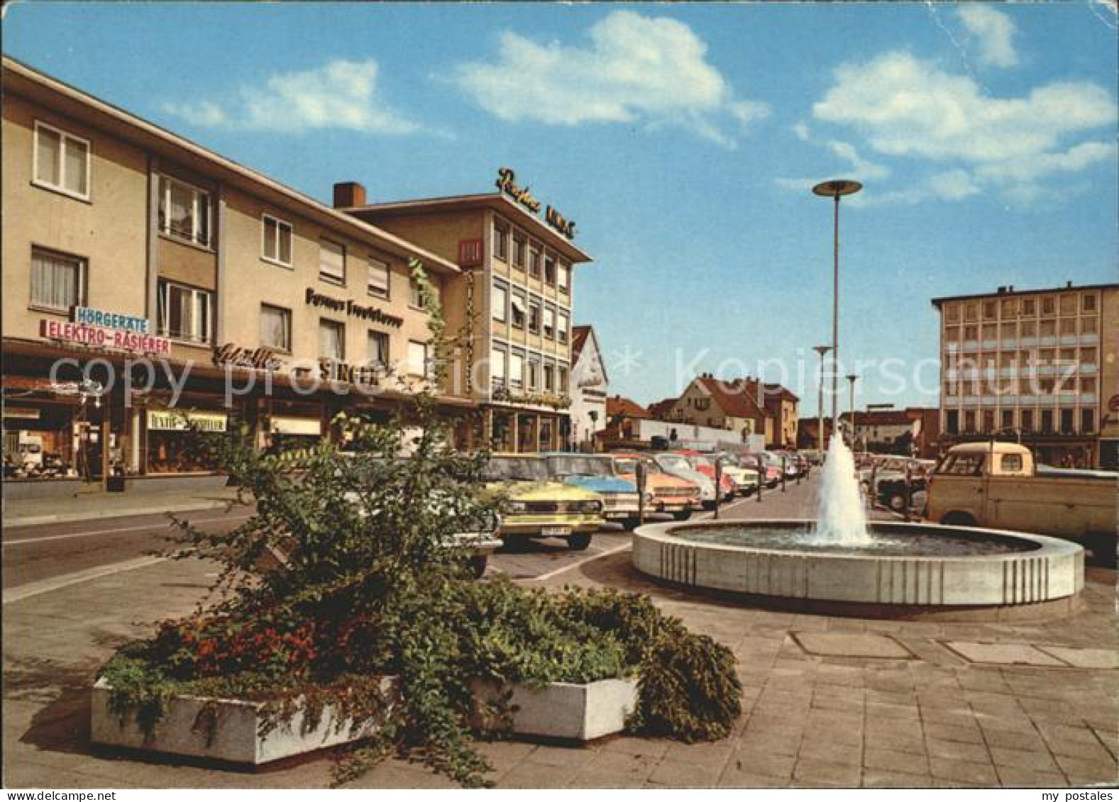 Ruesselsheim Main Friedensplatz