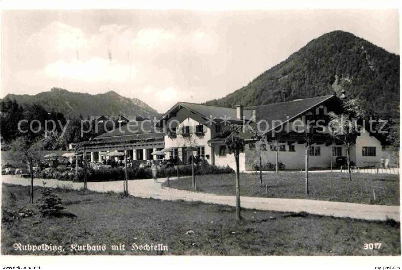 Ruhpolding Bayern Kurhaus mit Hochfelln Chiemgauer Alpen