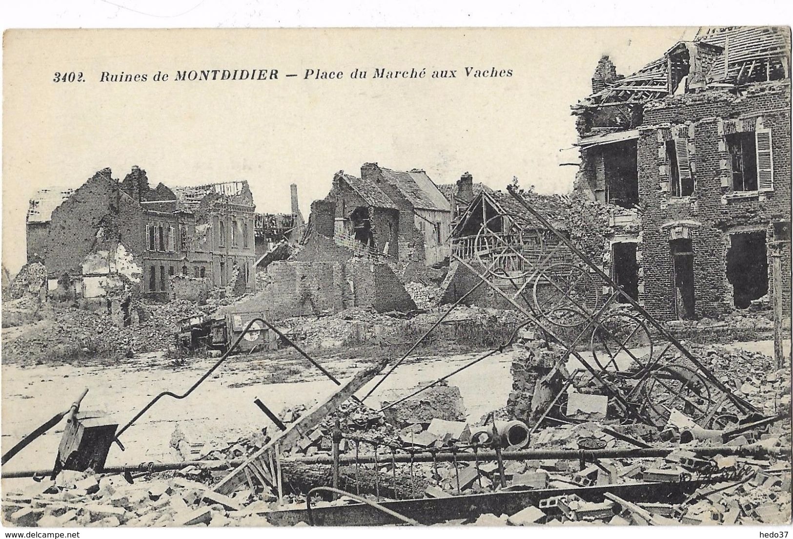 Ruines de Montdidier - Place du Marché aux Vaches
