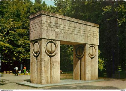 CPM Roumanie la porte du baiser