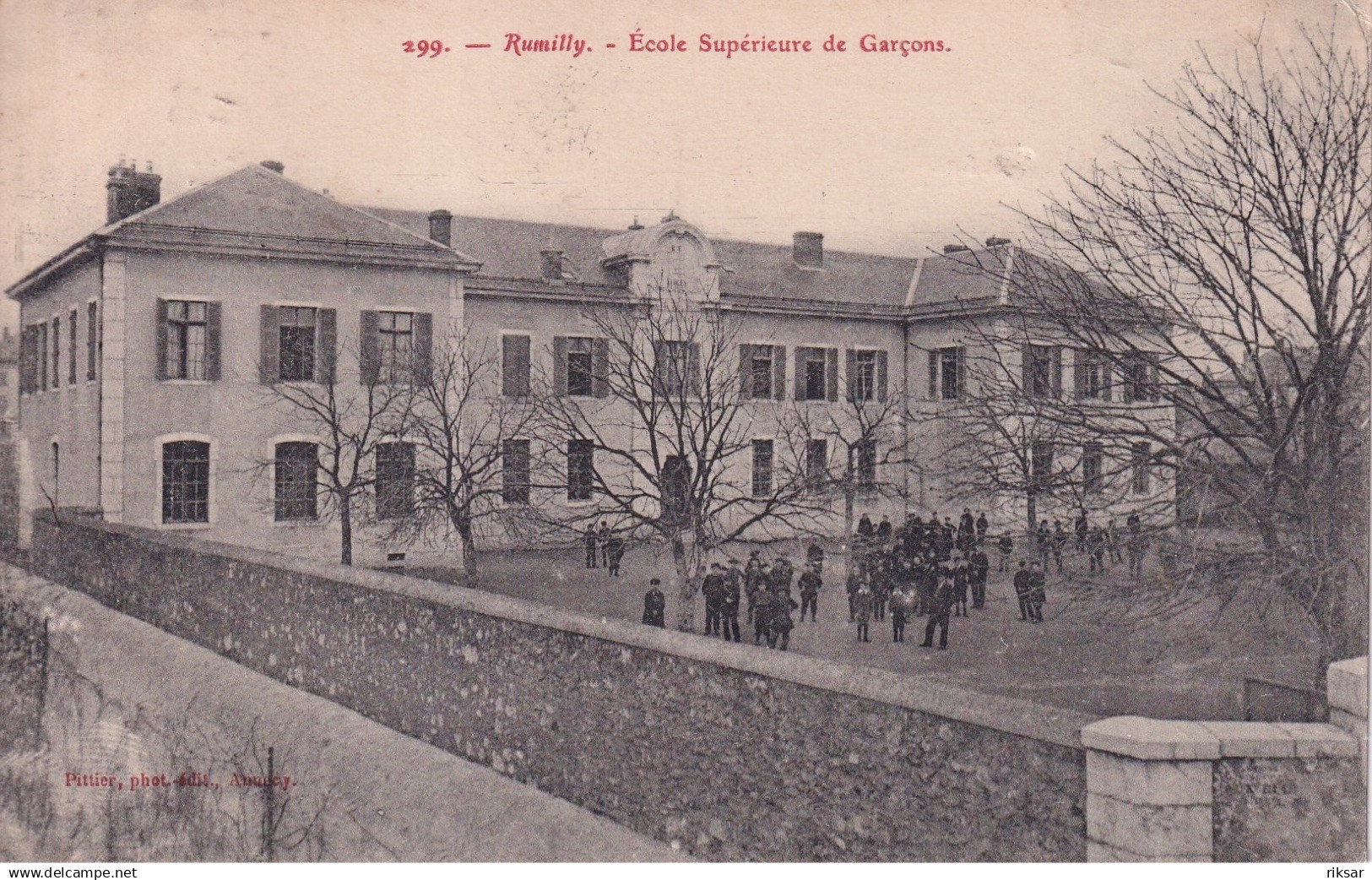 RUMILLY(ECOLE)