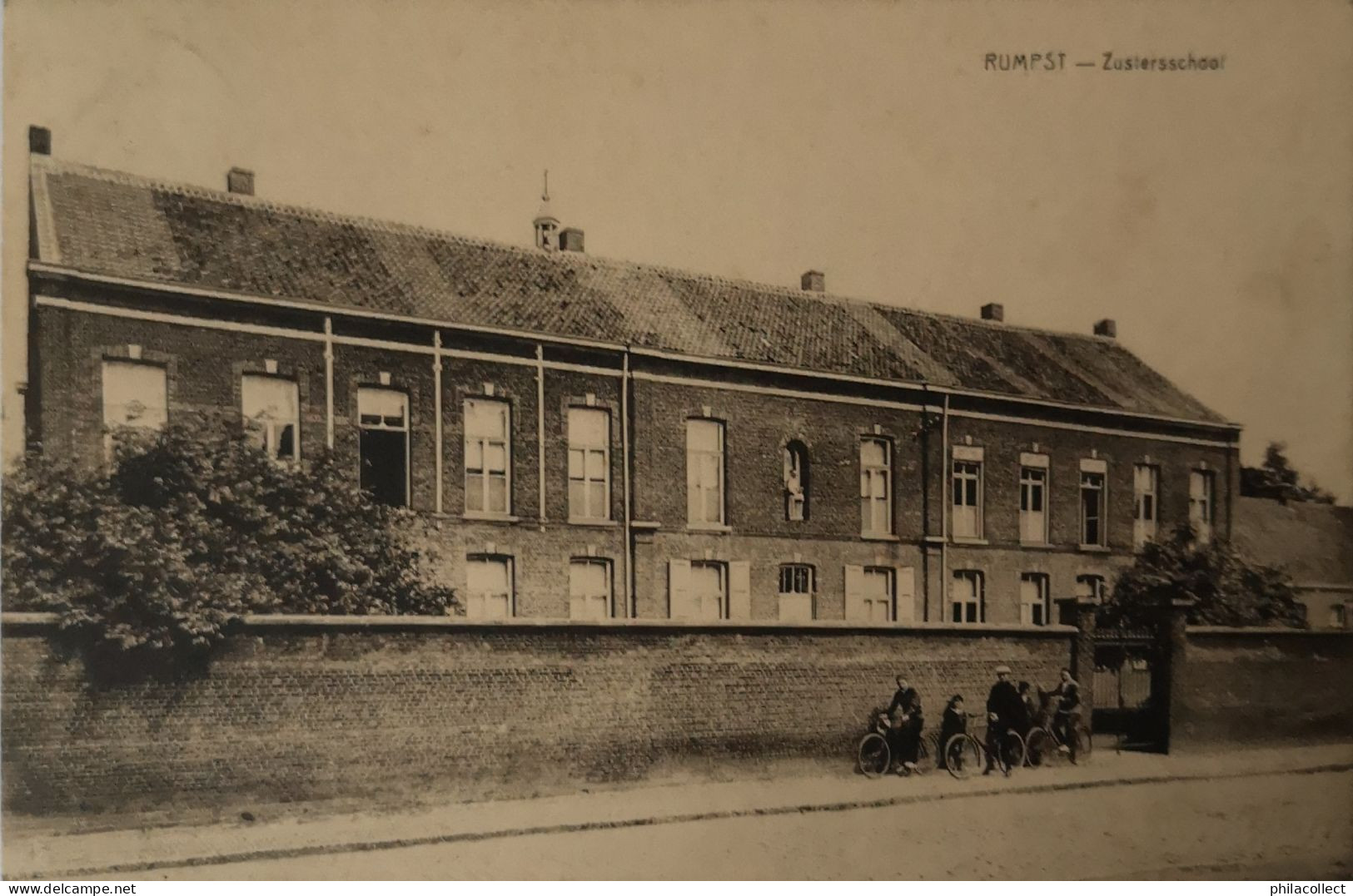 Rumst - Rumpst // Zustersschool 19?? uitg. Desaix