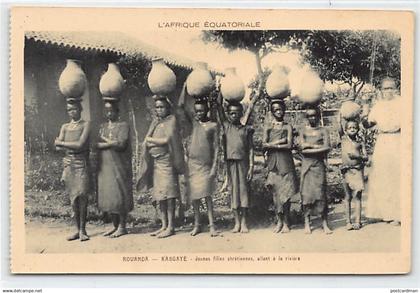 Rwanda - KABGAYI spelled KabgayéChristian girls going to the river - Publ. Soeurs Missionnaires de Notre-d'Afrique
