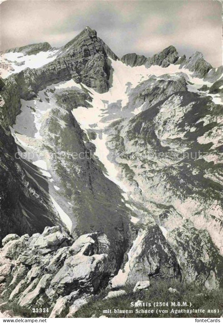 Saentis 2504m Appenzell AR Saentis Agathaplatte Schneefelder Felsen Bergpanorama