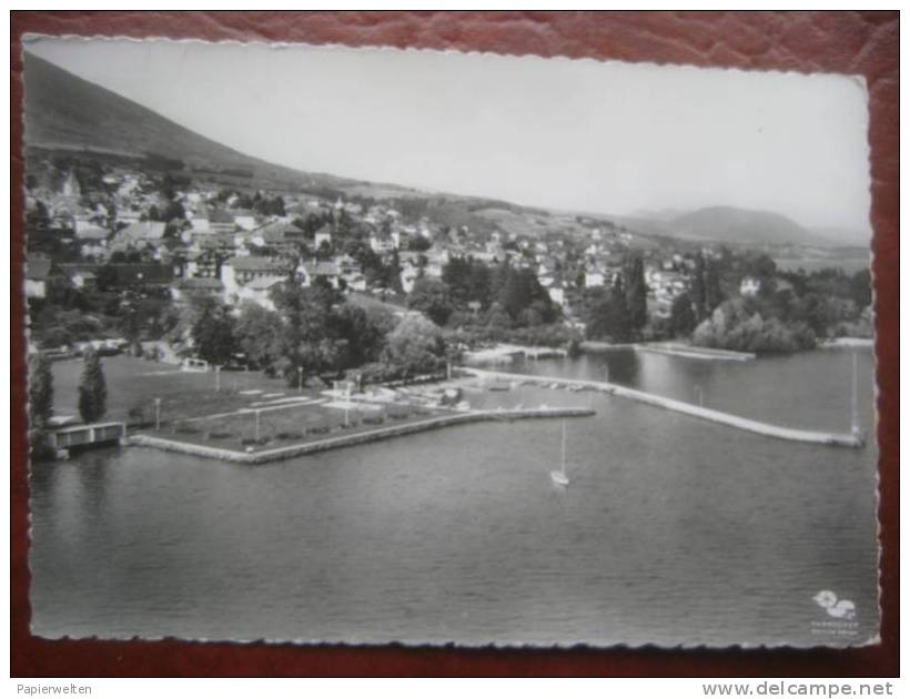 Saint-Aubin-Sauges (NE) - Fliegeraufnahme Hafen / Vue aerienne