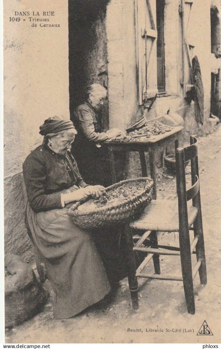 Saint-Céré /46/ trieuses de cerneaux / Réf:fm4332