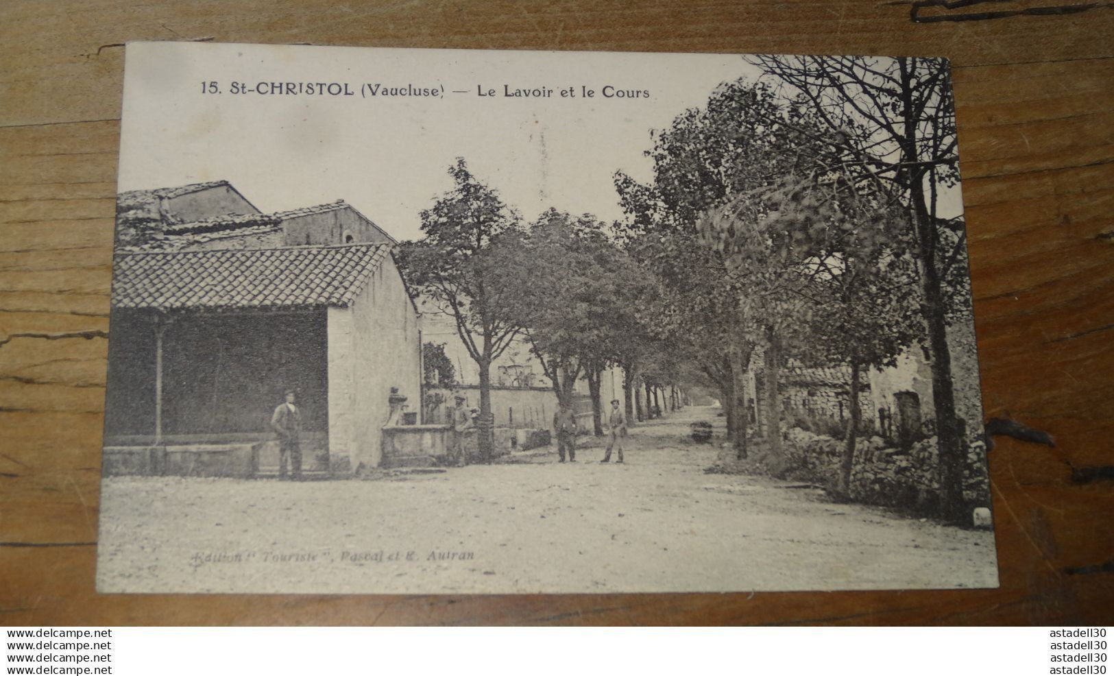 SAINT CHRISTOL : le lavoir et le cour  ........ AT-15774