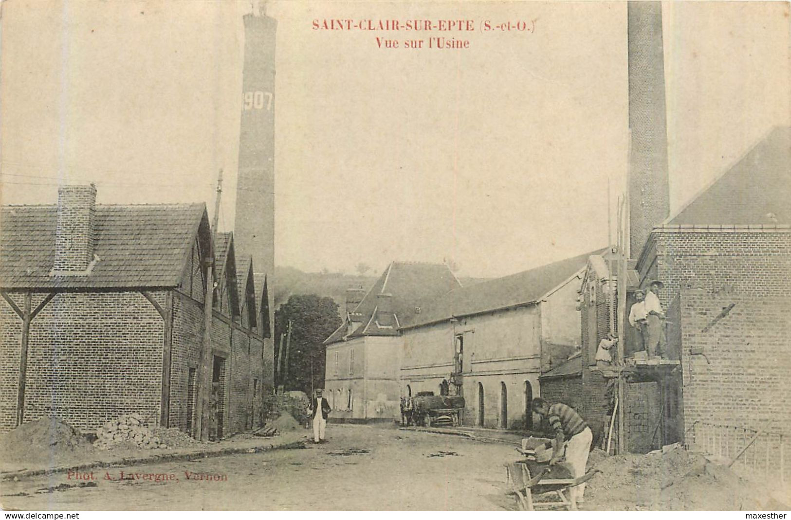 SAINT CLAIR SUR EPTE vue sur l'usine