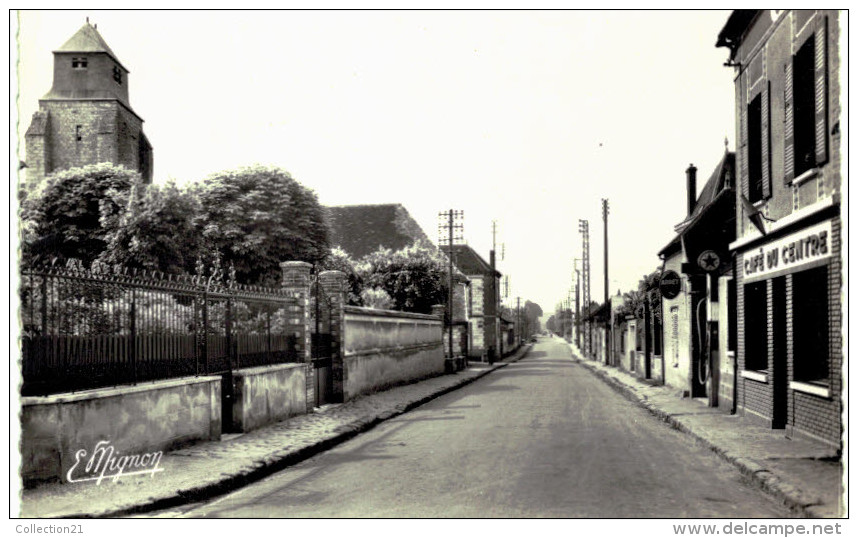 SAINT CLEMENT .... RUE DE LA REPUBLIQUE
