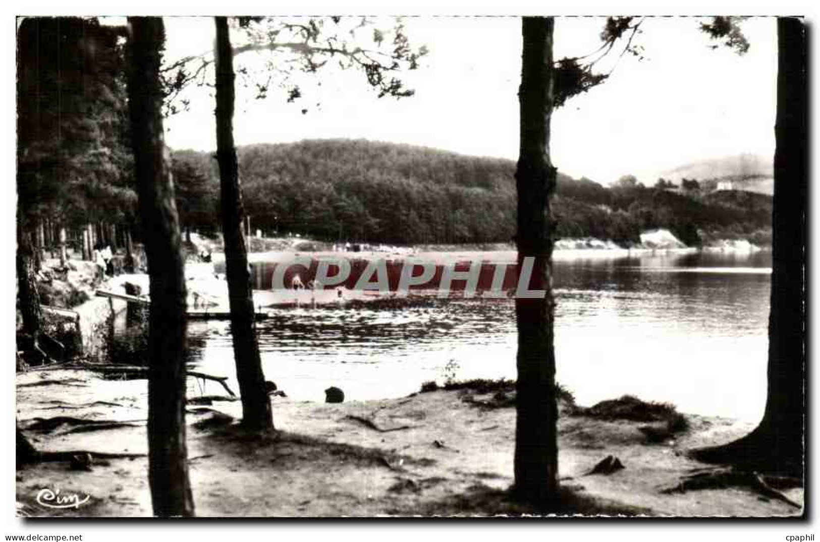 Saint Ferreol - Un Coin de la Plage - CPA