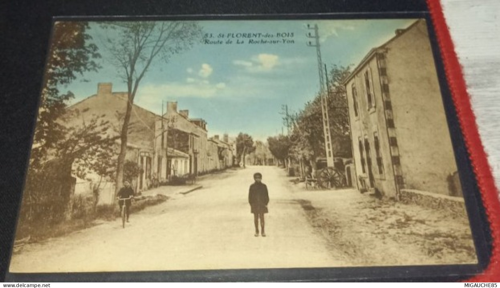 SAINT -FLORENT DES BOIS *-N°53*-   route de la Roche sur Yon