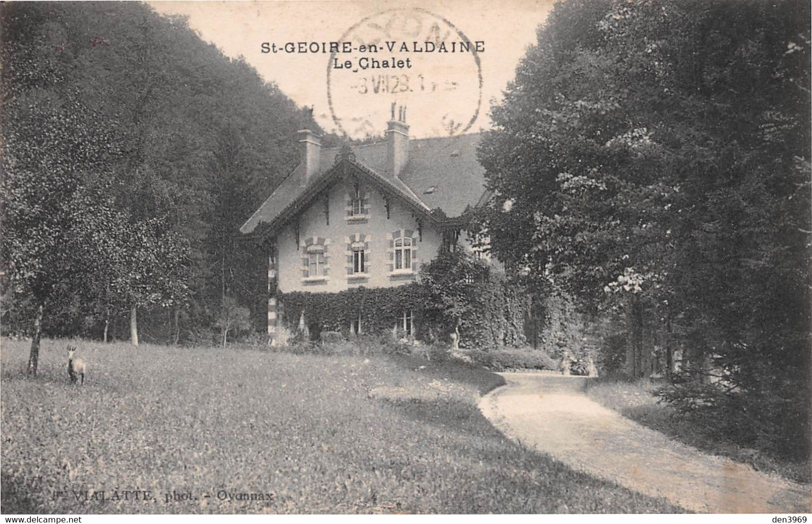 SAINT-GEOIRE-en-VALDAINE (Isère) - Le Chalet