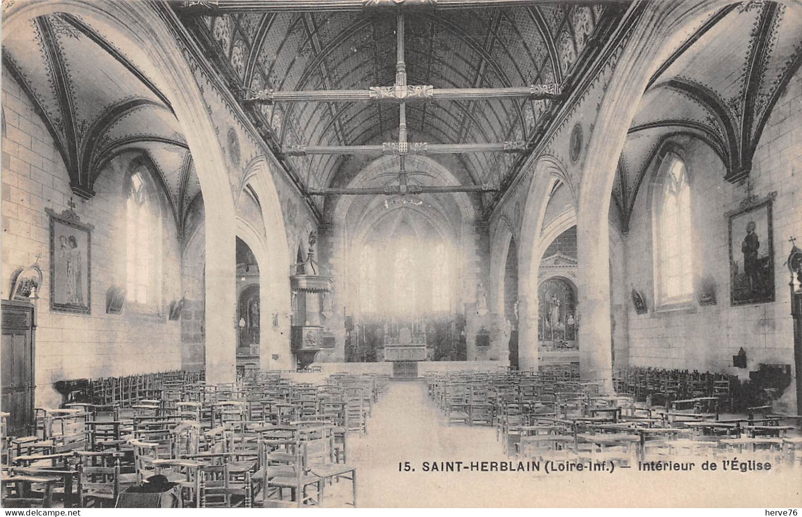 SAINT HERBLAIN - Intérieur de l'Eglise