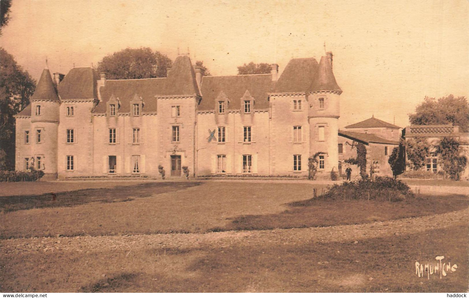 SAINT HILAIRE DES LOGES