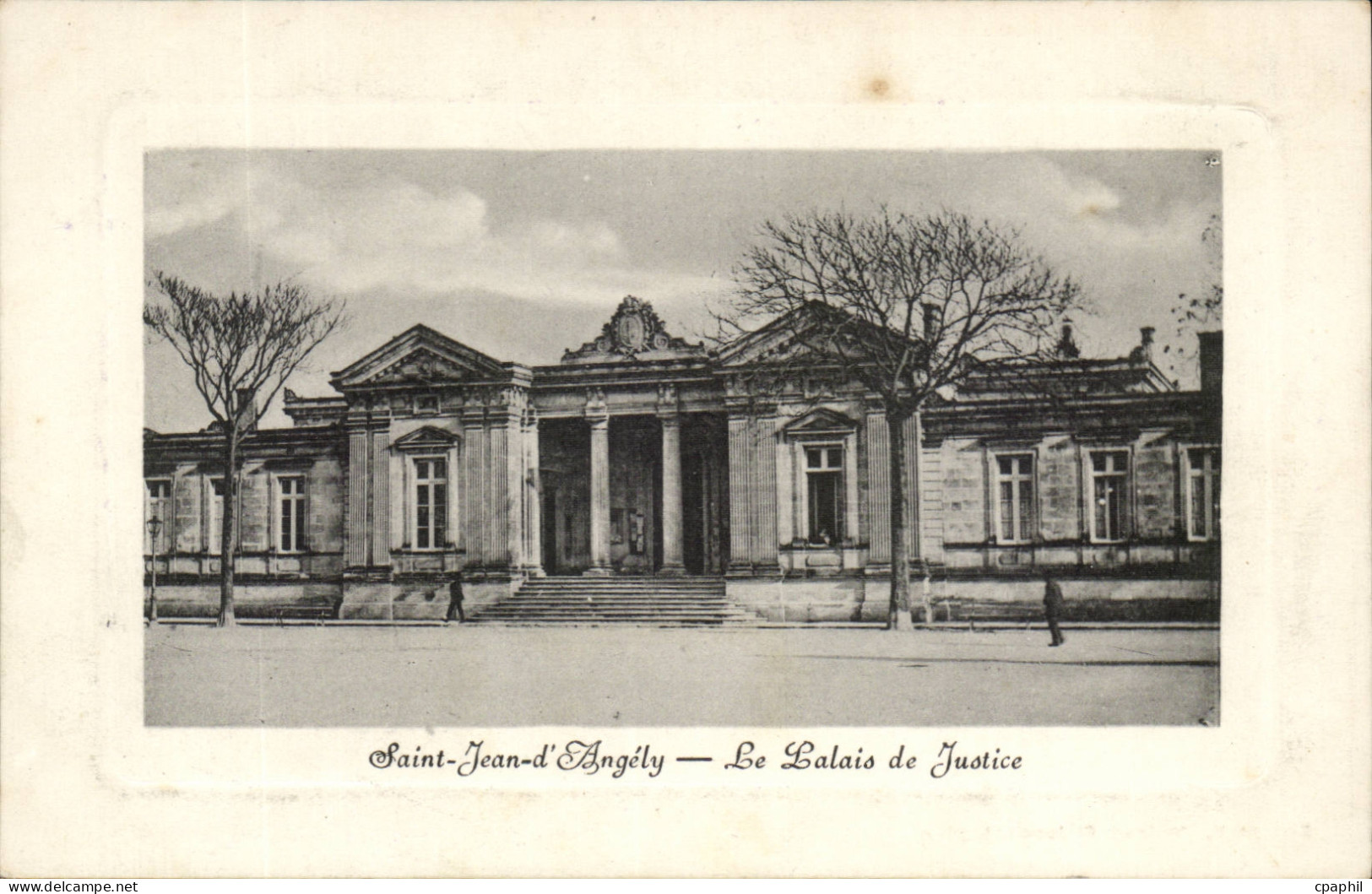 Saint Jean d'Angely CPA Le palais de justice