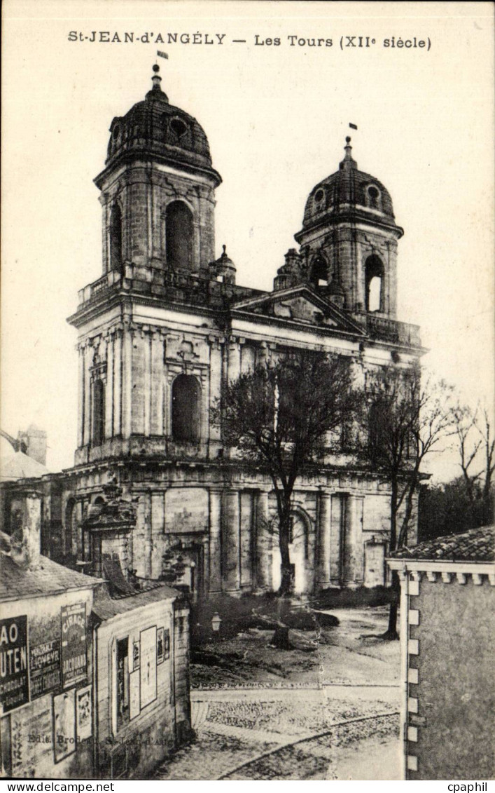Saint Jean d'Angely CPA Les tours (12eme)