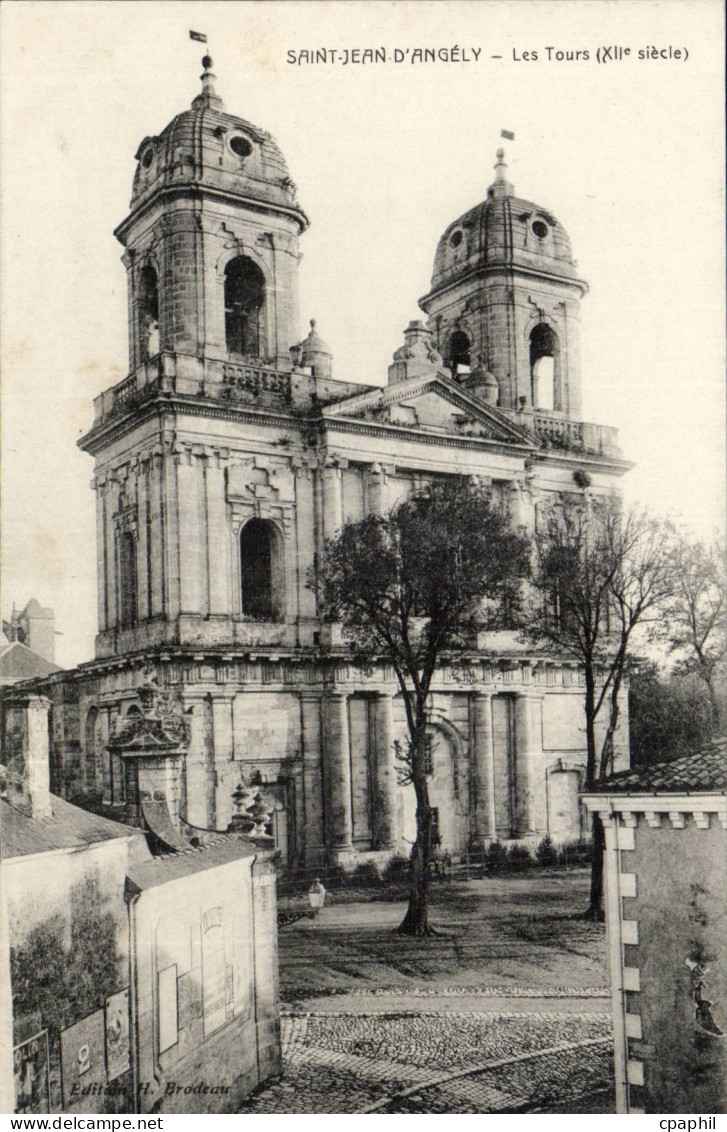 saint Jean d'Angely - Les Tours XII siecle - CPA