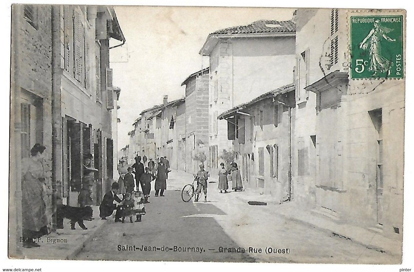 SAINT JEAN DE BOURNAY - Grande Rue (Ouest)