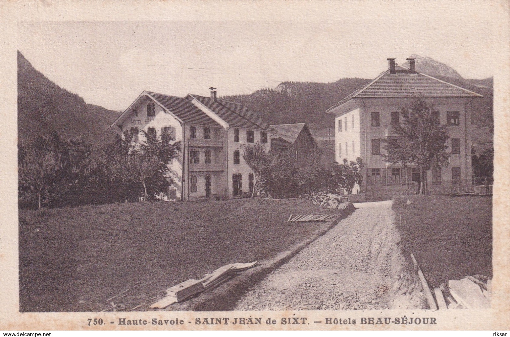 SAINT JEAN DE SIXT(HOTEL BEAU SEJOUR)