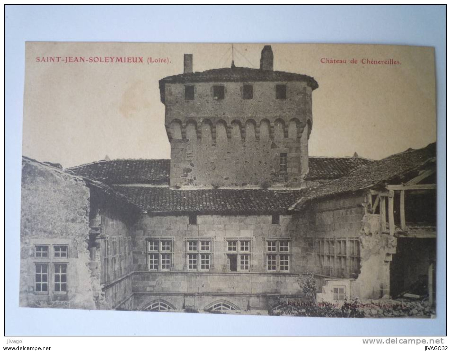 SAINT-JEAN-SOLEYMIEUX  (Loire)  :  Château de  CHENEREILLES